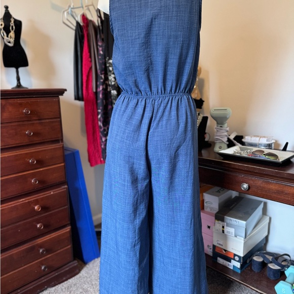 Boston Proper Sleeveless Jumpsuit Blue Size Small Tie Waist Detail Button Front - Picture 4 of 10